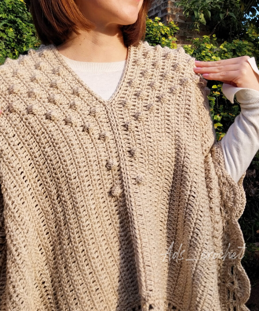 Poncho Esperanza Beige - Prenda tejida - Imagen 4