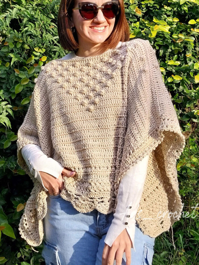 Poncho Esperanza Beige - Prenda tejida